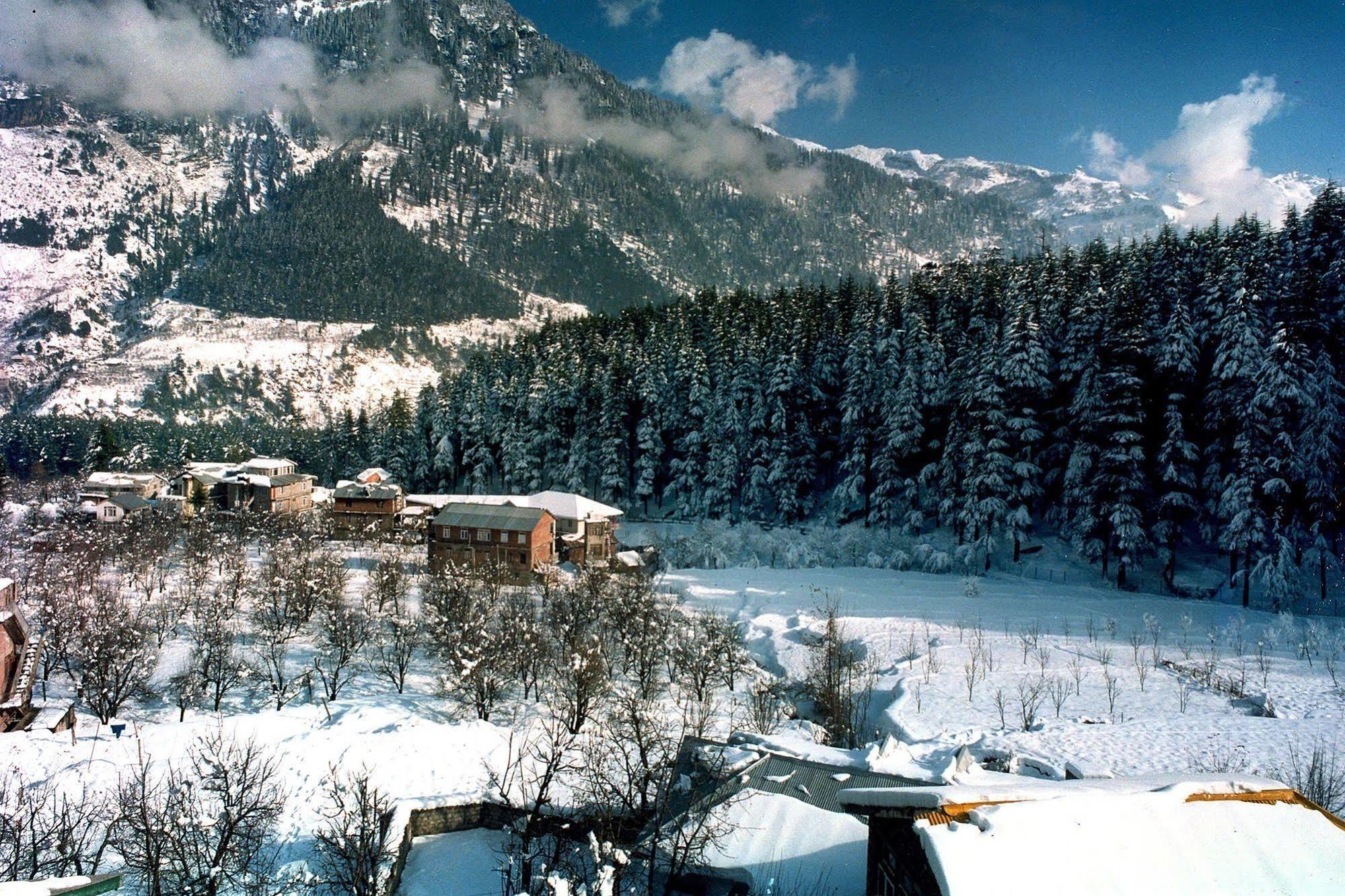 Hotel Manali Heights Экстерьер фото